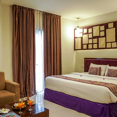 Lombok Plaza Hotel And Convention Mataram Kültér fotó