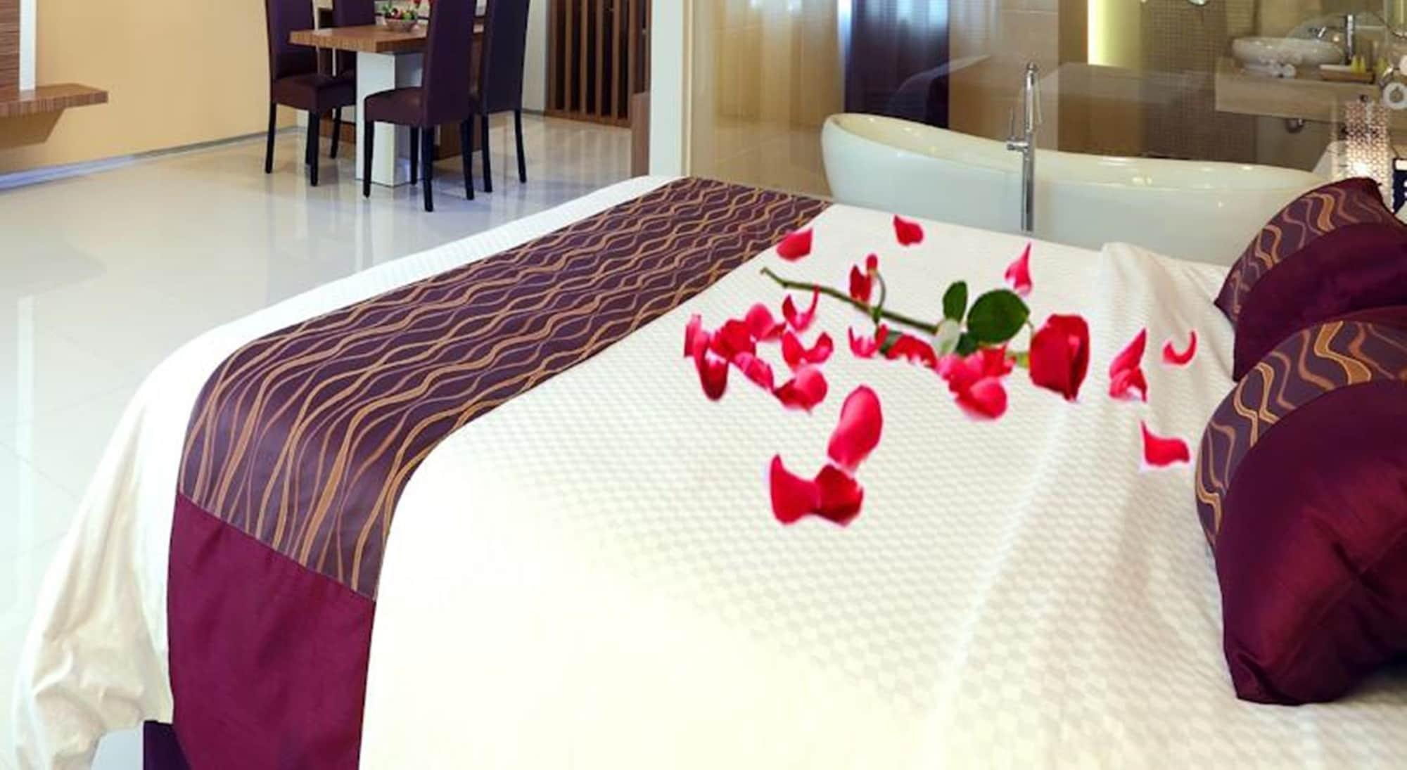 Lombok Plaza Hotel And Convention Mataram Kültér fotó