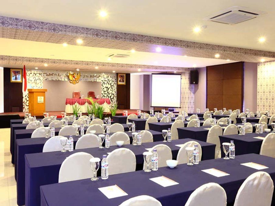 Lombok Plaza Hotel And Convention Mataram Kültér fotó